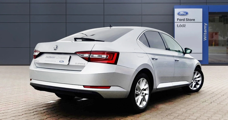 Skoda Superb cena 77900 przebieg: 189000, rok produkcji 2019 z Kolbuszowa małe 667